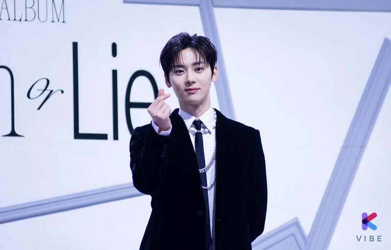 황민현 입대 공익 이유 2024 군대 가는 연예인 송강 나인우 박재정, 세븐틴 정한 에스쿱스 등