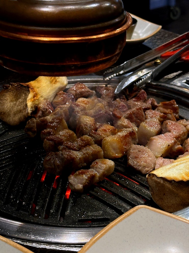  뚝섬유원지역 맛집 고기가 땡기신다면 돈스타로