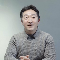 <b>롯데 나균안 배우자</b>, 사랑과 주장