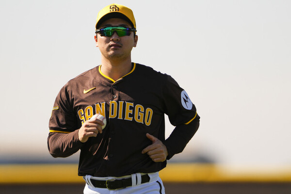 SD <b>고우석</b>, MLB 시범경기 첫... 무실점 '완벽투' ··· <b>박효준</b>... 