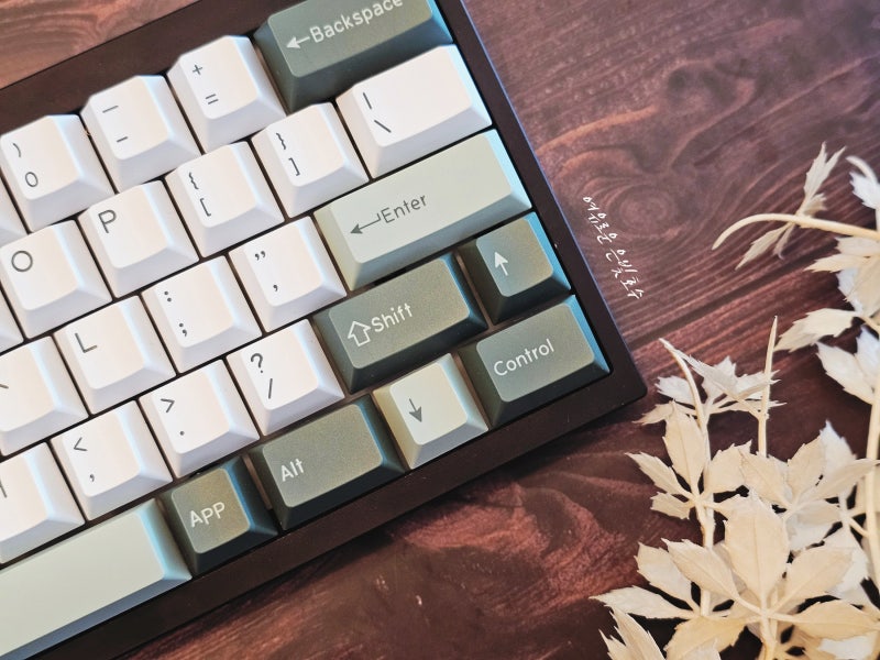 스웨그키 Qwertykeys QK60 R2 WK, 포커배열 커스텀 키보드 입문용 내돈내산 사용기 : 네이버 블로그