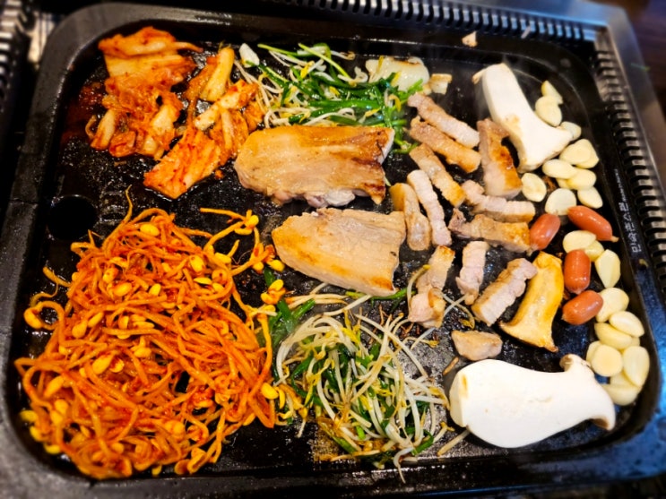  돌판구이 고기 잘하는 집 해오름