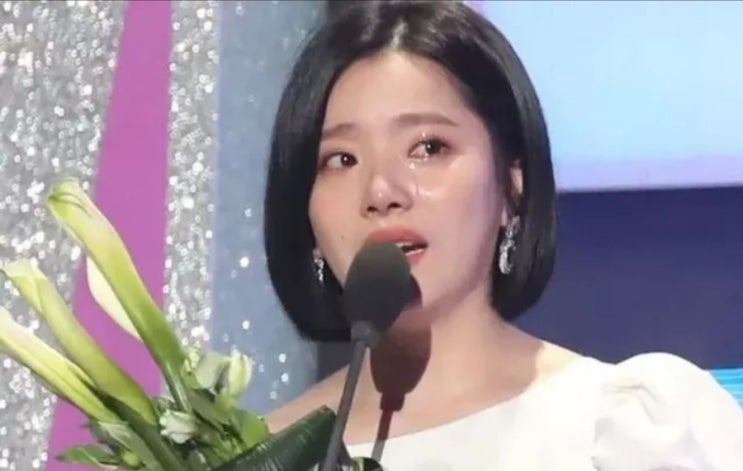 <연예가핫이슈> 가수 벤, 결혼 3년 만에 파경 "이욱 이사장과 이혼...양육권은 벤이" <연예가핫이슈> 가수 벤, 결혼 3년 만에 파경 "이욱 이사장과 이혼...양육권은 벤이"