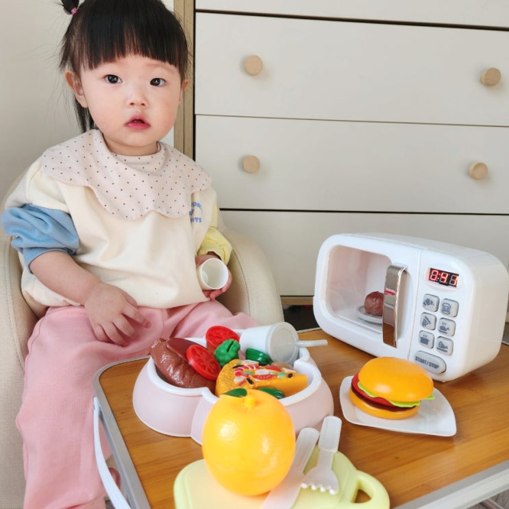  작동하는주방놀이 전자레인지장난감으로 아기와 상호작용해요