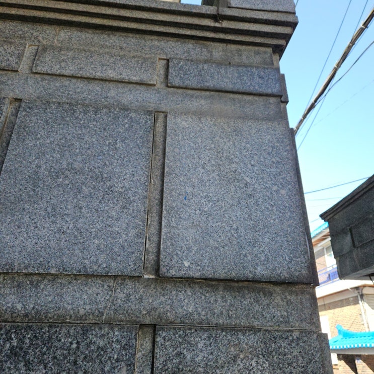  외부계단벽대리석벌어짐 재부착