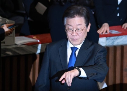 이재명 인천 <b>계양을 단수 공천</b>···<b>원희룡</b>과 '명룡대전' 붙는다