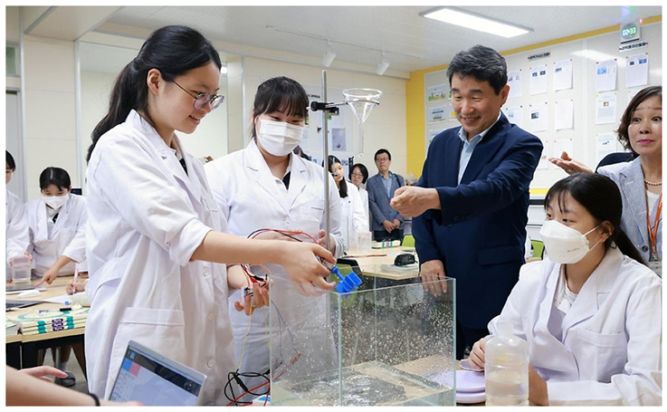 ‘자율형 공립고’ 40곳 지정…인재양성에 지자체·대학·기업 힘 보탠다