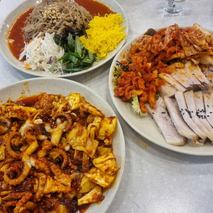  인덕원 보쌈 낙지볶음 막국수 조합 최고  안주맛집 오봉집