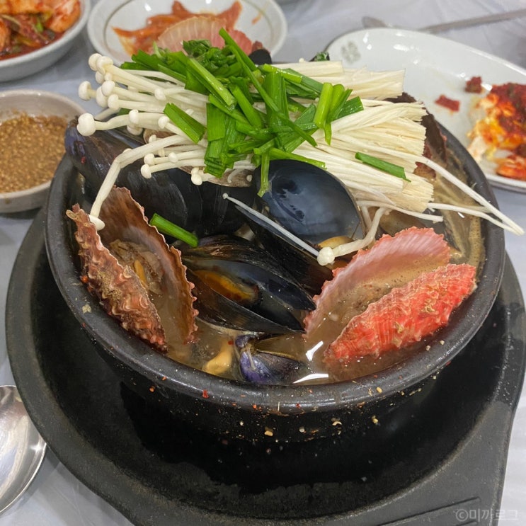  통영 곤리식당 주차 해물뚝배기 돼지두루치기 통영여행 맛집 유명한 식당