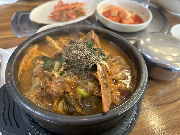  서울시 동대문구 제기동 박가뼈다귀해장국(뼈해장국)