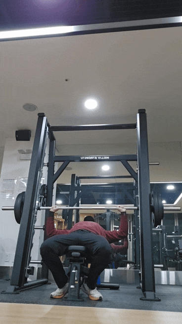  [헬남의 삶] 인클라인 벤치 머신 100kg 2방