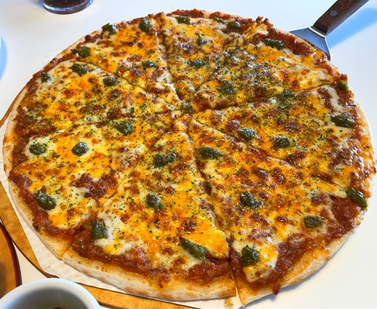 광안리오션뷰맛집 도우개러지 피자