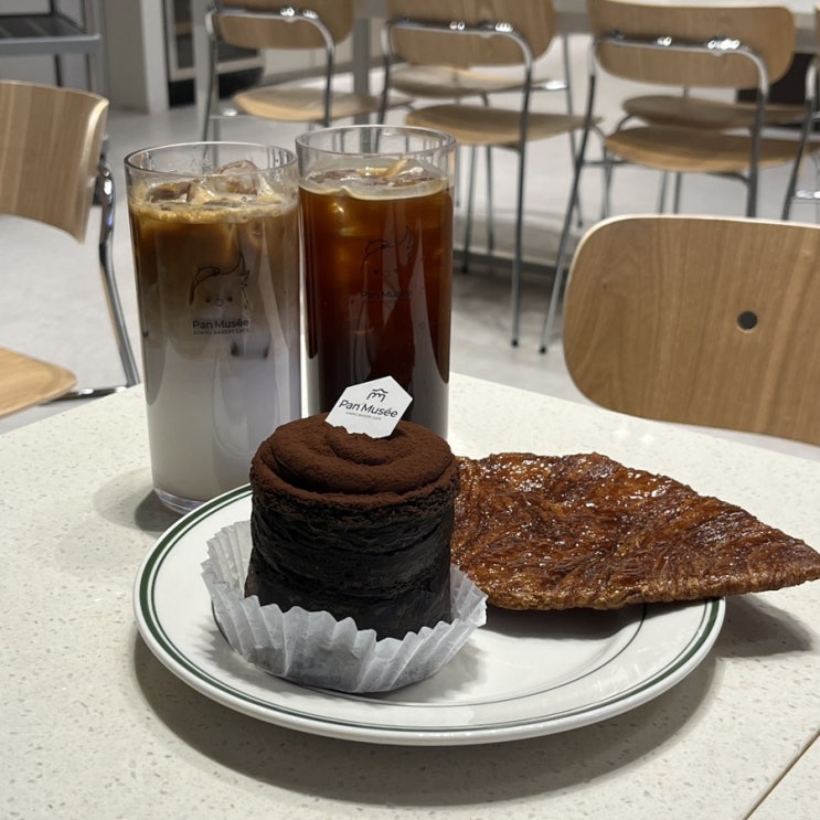  강남역 공부하기 좋은 베이커리카페 추천 팡뮤제