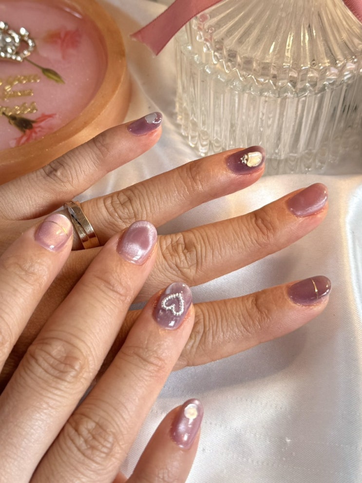  강남 양재 마리네일 자석 하트젤 봄네일 후기