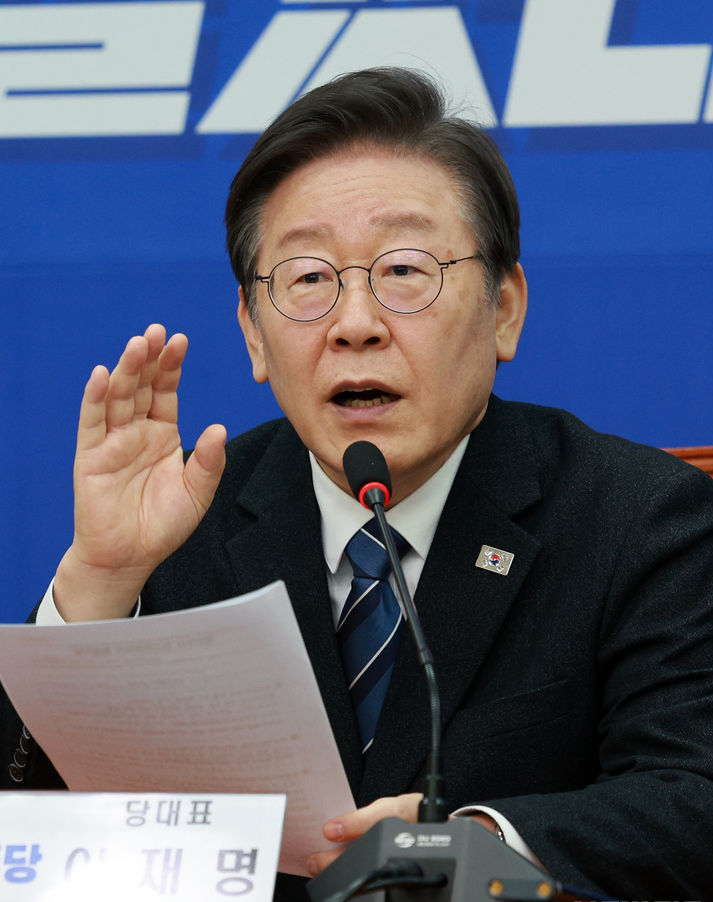 [코리아이글뉴스 제휴]<b>이재명</b> "<b>임종석</b> 당 결정 존중 고마워... 