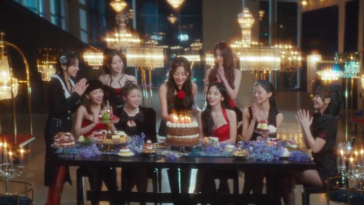 <b>트와이스 빌보드</b> 1위...JYP + 원더걸스의 못이뤘던 꿈 달성한... 