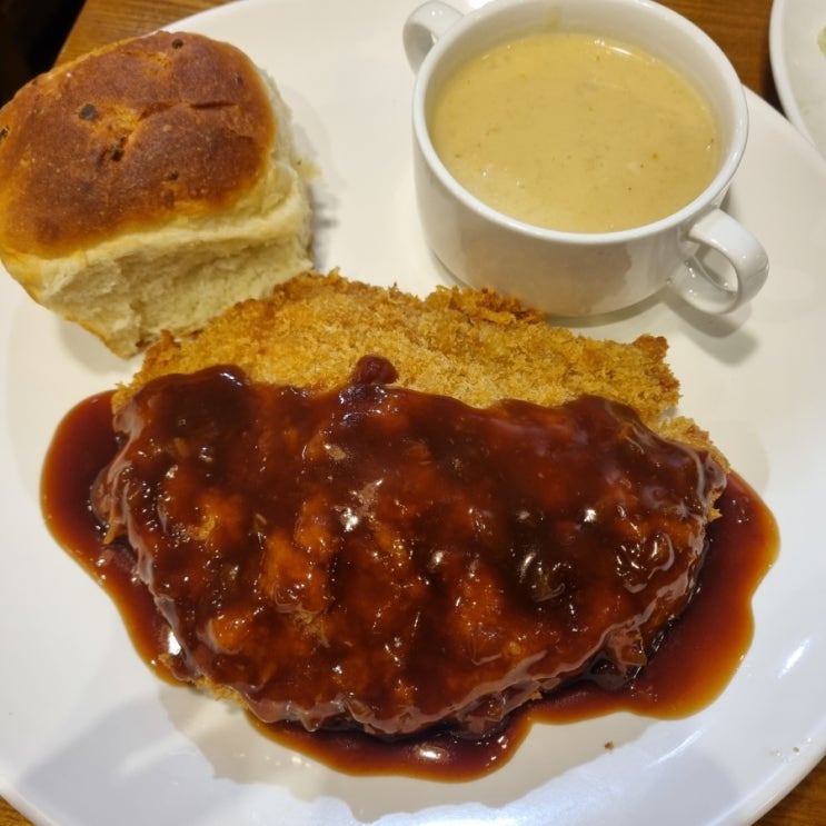 인덕원 돈까스 맛집 스프가 더 맛있는 에버그린 솔직후기 한 번으로 만족