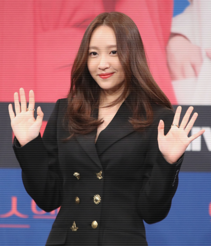 EXID <b>하니</b> - <故<b>신사동호랭이</b> 추모> "오빠는 최고의 보호자였어"