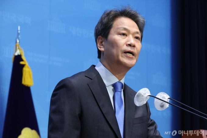 (2024.03.04.) '<b>포스트 이재명</b>' 노렸나...임종석, 하룻밤새... 