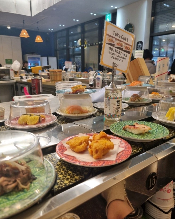  김포라베니체맛집 다녀온 스시온더레일 김포라베니체점 
