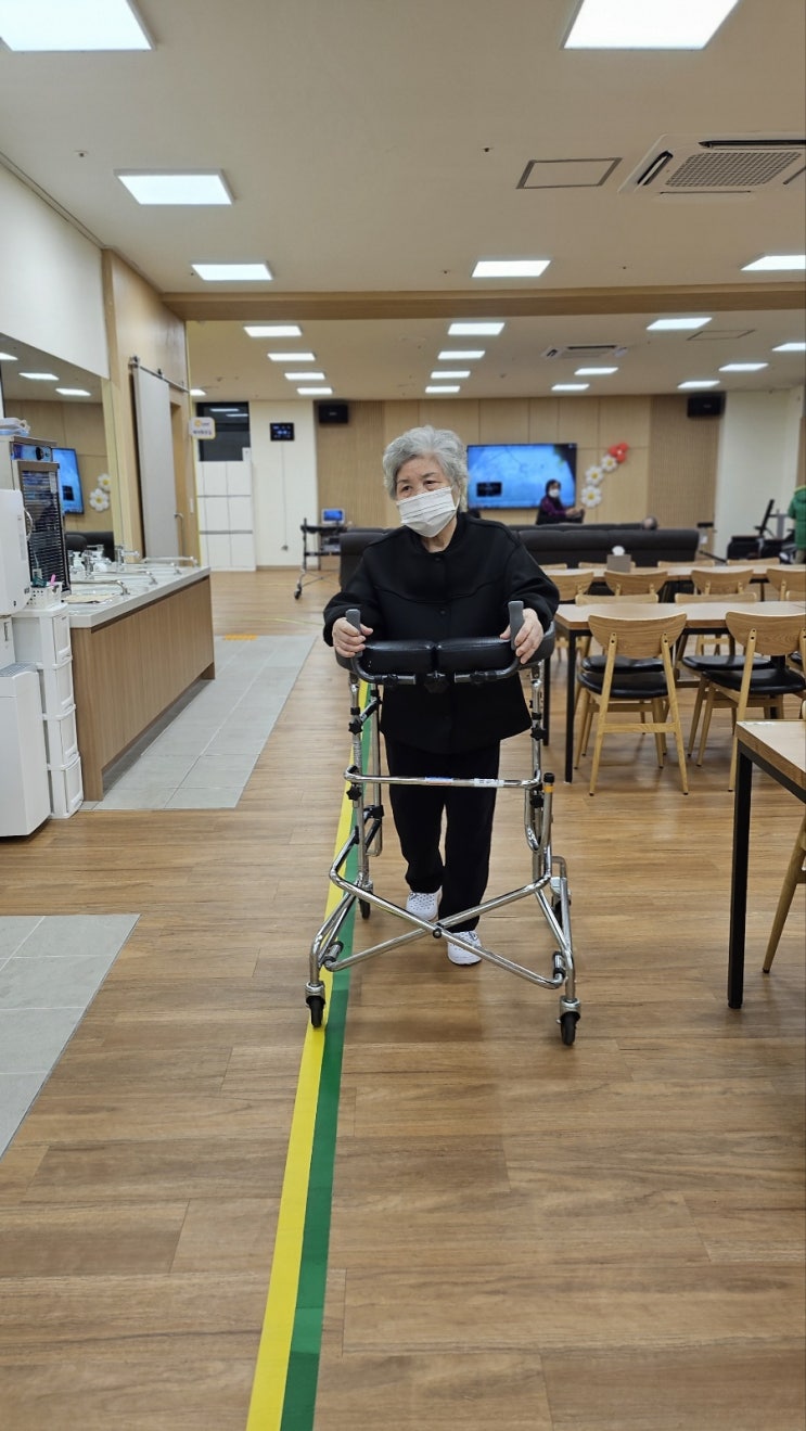  대전주간보호센터 예스케어둔산주간보호센터의 행복한 일상입니다~~^^