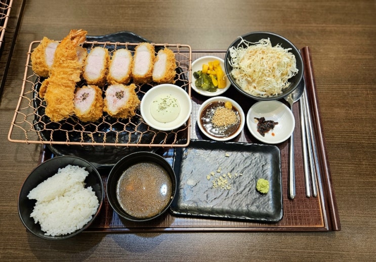  광교 돈까스 맛집 정돈 갤러리아 광교점/원조 프리미엄 돈카츠 먹어봤어요?