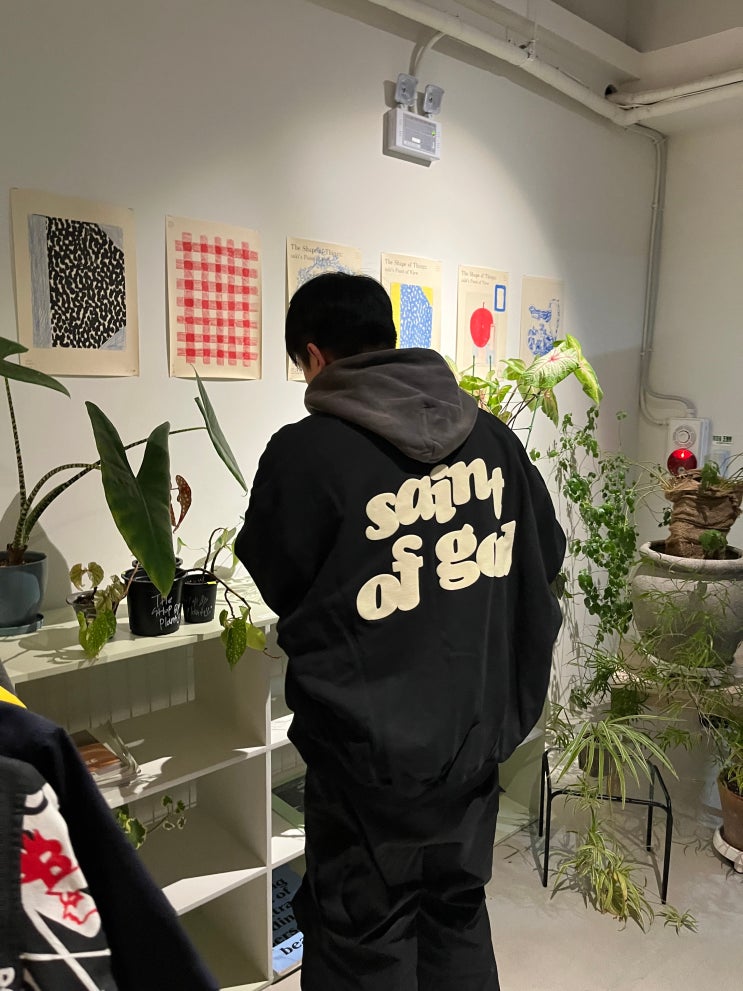 세인트미카엘 x 피어오브갓 바시티 자켓 블랙 리뷰 세인트미카엘 x 피어오브갓 바시티 자켓 블랙 리뷰