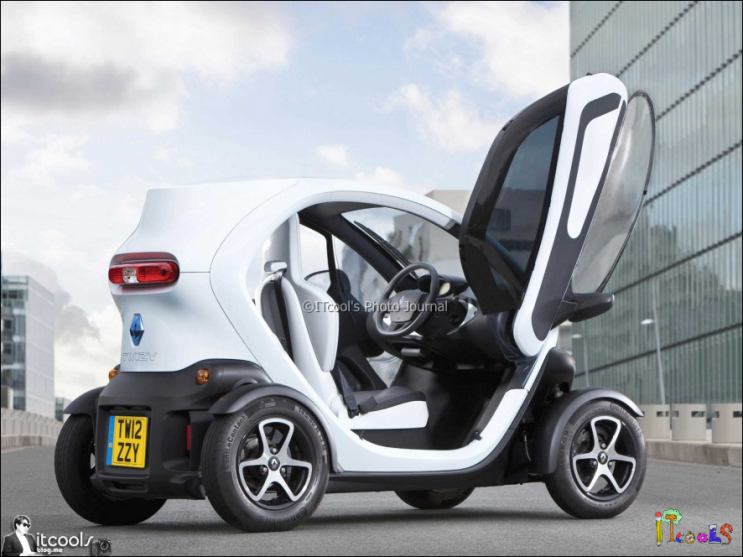  작지만 강력한 트윈 이지 전기차, 르노 트위지 Renault Twizy