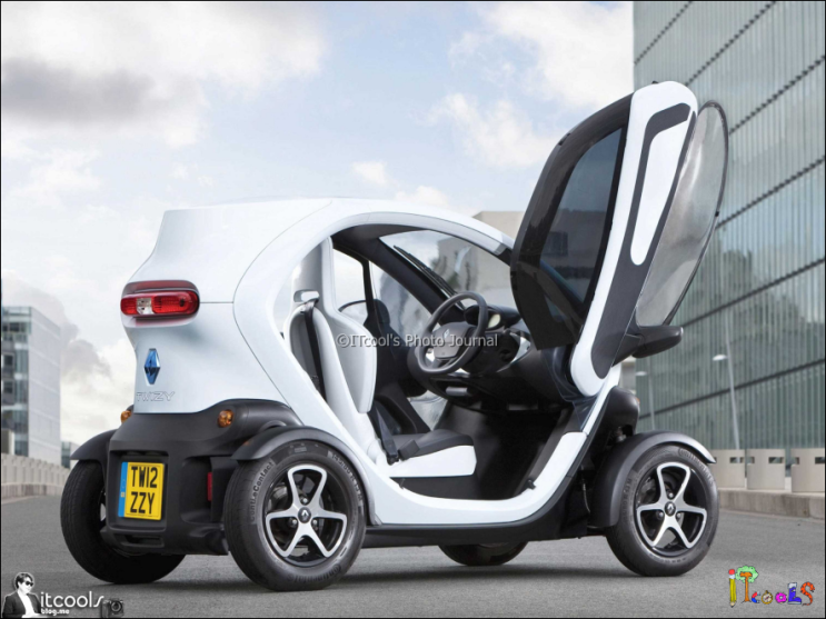 작지만 강력한 트윈 이지 전기차, 르노 트위지 Renault Twizy