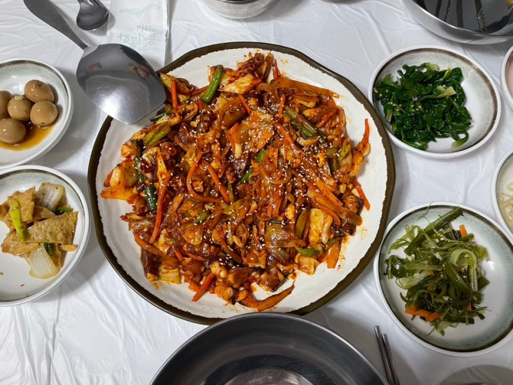  남해 현지인 맛집 인정에서 인생 낙지볶음을 맛보다