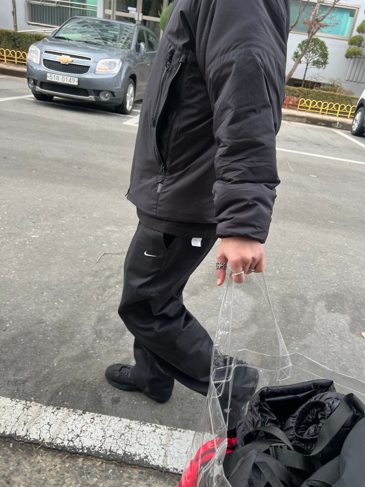 남자 치노팬츠를 찾고 있다면? 나이키 치노팬츠 블랙 리뷰 남자 치노팬츠를 찾고 있다면? 나이키 치노팬츠 블랙 리뷰