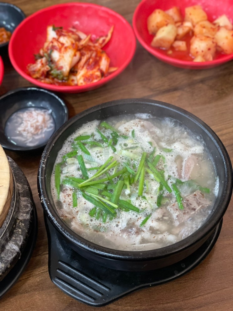 영종도 운서역 또와순대국 3호점 본점