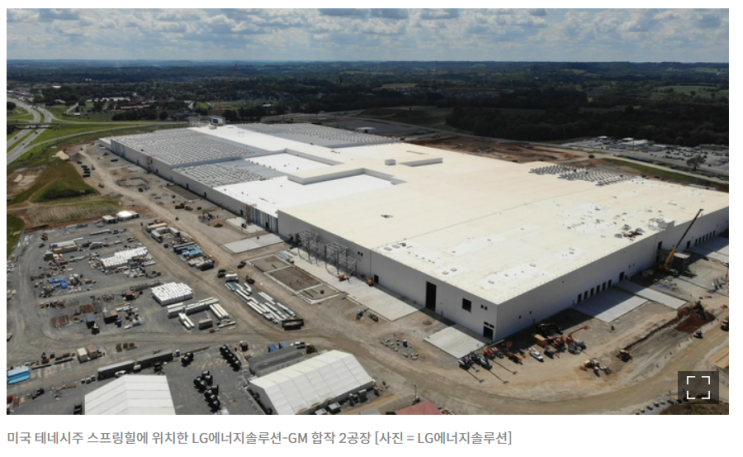 추가할인, <b>애플</b> EU로부터 <b>반독점법</b> 과징금 폭탄 부여... 