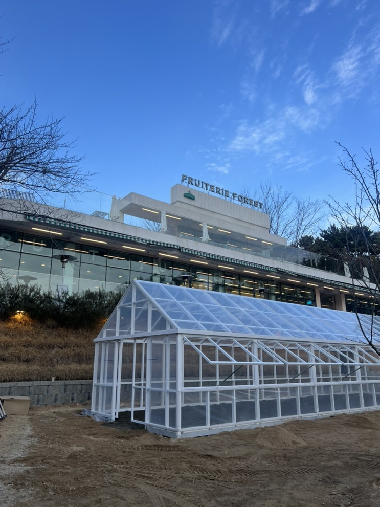 부산 해운대 송정달맞이길 숲속 애견동반 카페 프루터리포레스트 부산 해운대 송정달맞이길 숲속 애견동반 카페 프루터리포레스트