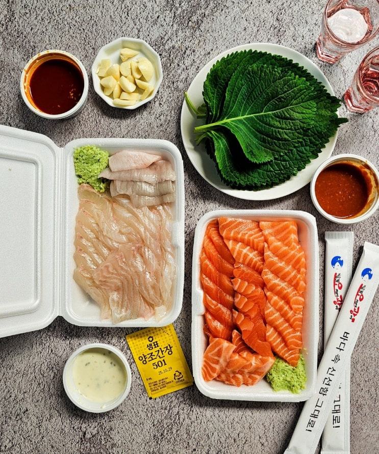 석촌역횟집 달빛오징어광어 연어회 맛집 석촌역횟집 달빛오징어광어 연어회 맛집