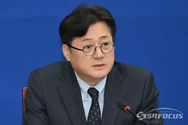홍익표, ‘<b>이종섭 호주</b>대사’ 임명에···“피의자 해외 <b>도피</b>... 