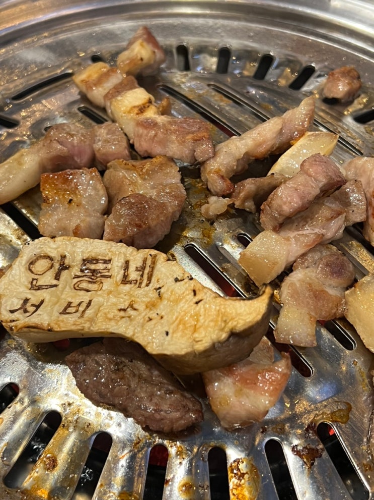  종각 맛집 생 삼겹살부터 특수부위까지 종로 고기집은 안동네