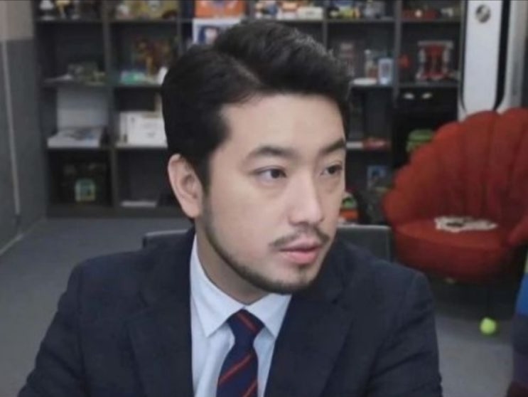 <연예가핫이슈> 침착맨 이말년, 송파구 53억 건물주였다 <연예가핫이슈> 침착맨 이말년, 송파구 53억 건물주였다