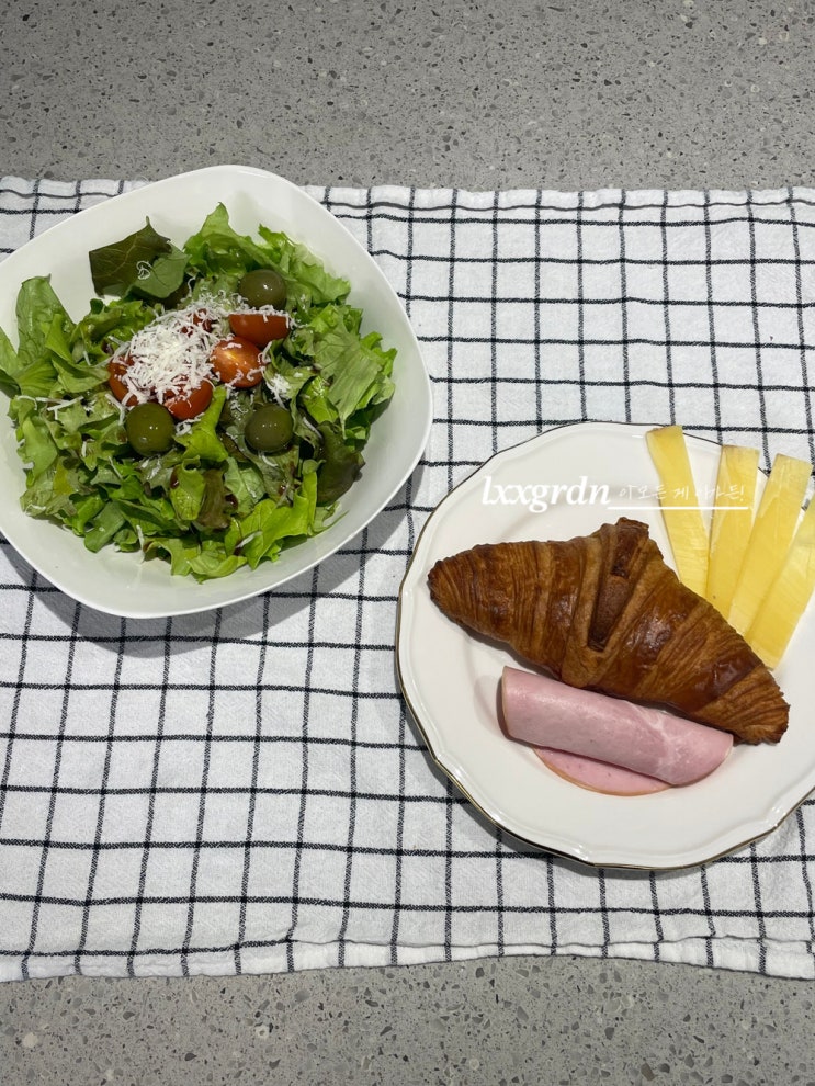  수영일기 131. "놀수요일" 수영인들은 수요일을 합법적으로 놀면서 수영하는 날로 지정하라! c