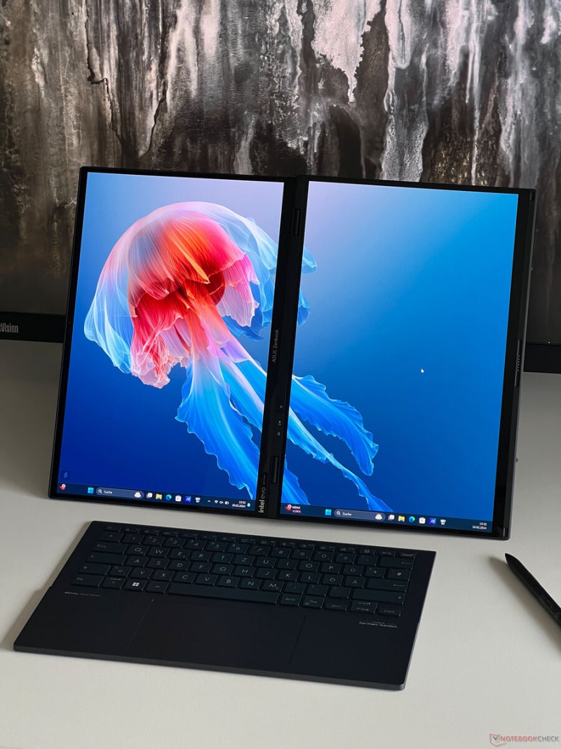 현재 최고의 멀티 스크린, ASUS 젠북 듀오 OLED (2024)