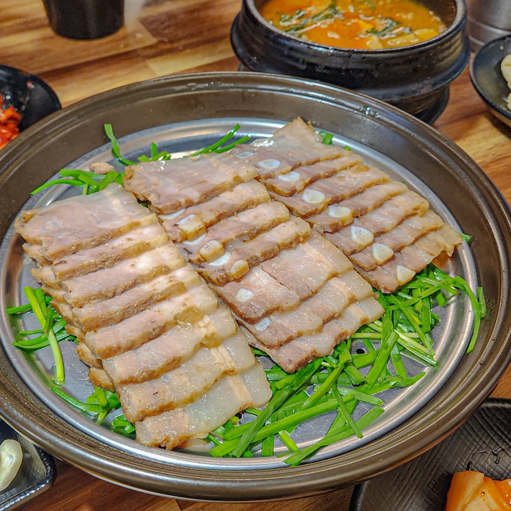  울산 달동 밥집 또바기쌈밥 수육정식