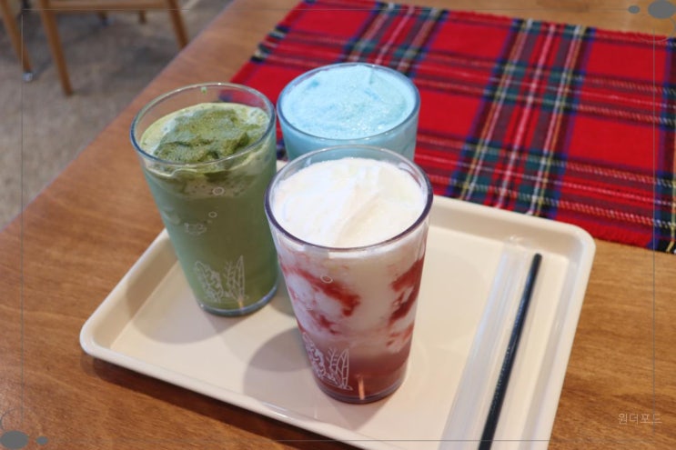  파란만잔 안성공도점 대형카페 및 디저트 맛집 안성공도카페
