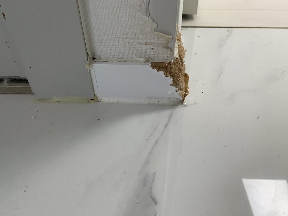 이사전 걸레받이 몰딩 원상복구 전문 업체