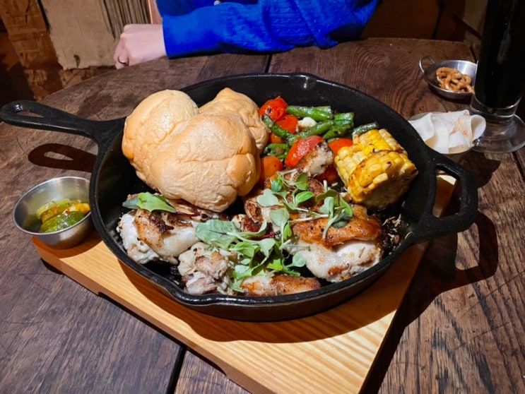  문래역 술집 문래 창작촌 맛집 러시아 요리 전문 불탄집 아곤