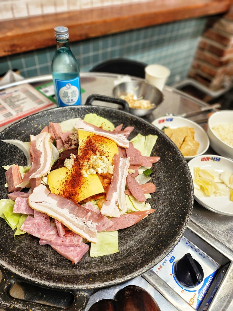  당산역 맛집 경아식당 점심 겸 저녁으로 부대볶음 추천