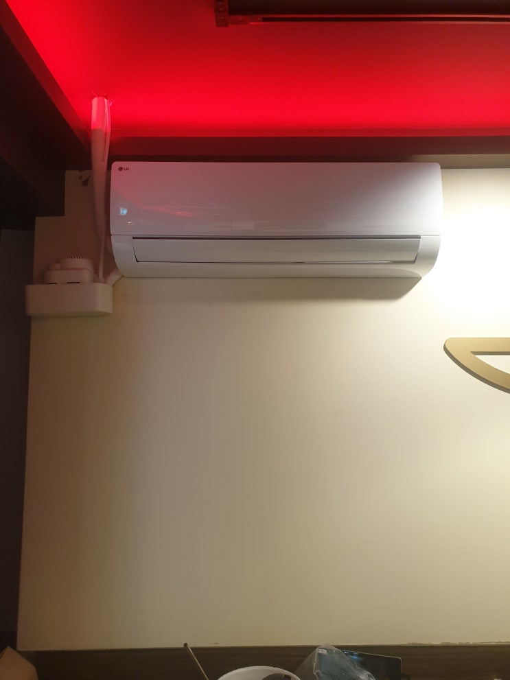  강남 역삼동 LG 냉난방 벽걸이 에어컨 13평 설치