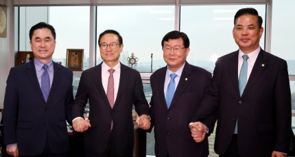 [새로운 미래 <b>민주연대</b> 영입 이야기] <b>설훈</b>·<b>홍영표</b>, 이낙연... 