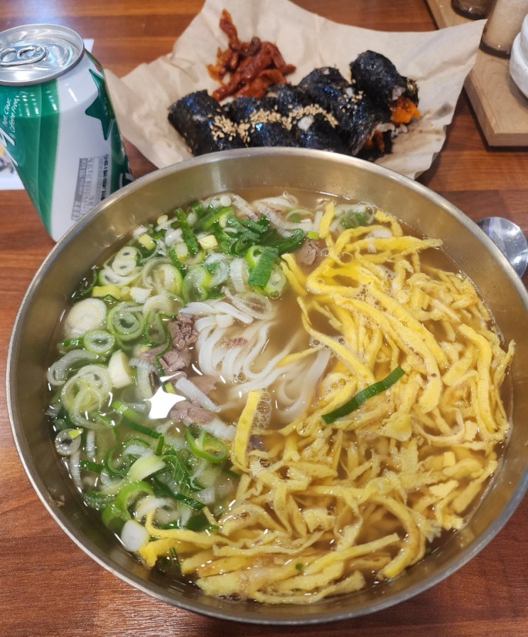  부산 사직구장 혼밥하기 좋은 맛집 순진한칼국수