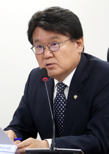 황운하 국회의원 조국혁신당 1호 의원 프로필 집안 총정리