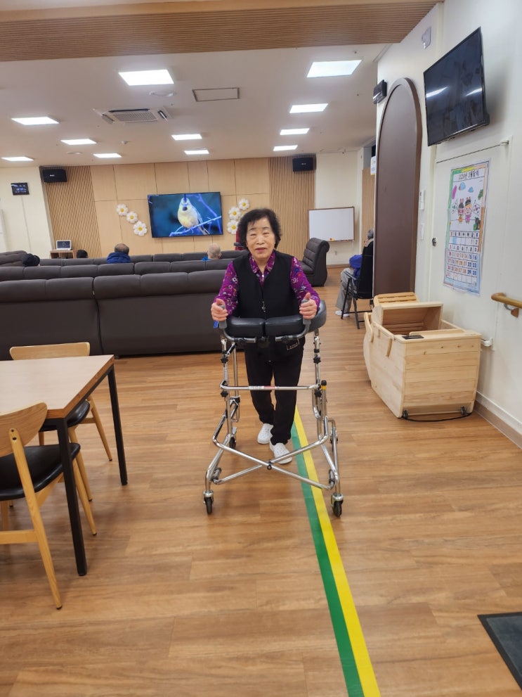  대전주간보호센터 예스케어둔산주간보호센터의 행복한 일상입니다~~^^
